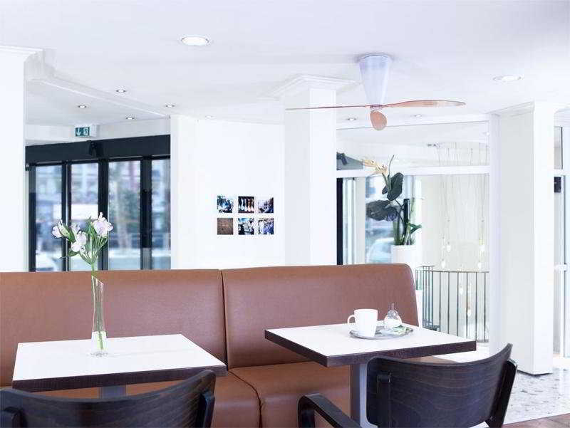 Nunohotel Köln Restoran fotoğraf